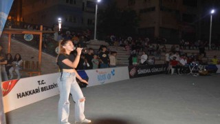 Hakkari starını arıyor