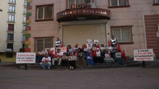 HDP Diyarbakır il başkanlığı önündeki evlat nöbeti 4üncü yılına girecek: Aileler, destek çağrısında bulundu