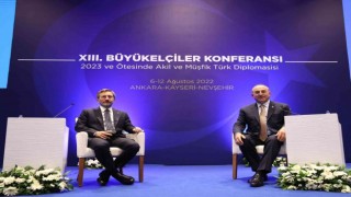 İletişim Başkanı Altun: “İsveç ve Finlandiyanın NATOya katılım sürecinde çok agresif bir iletişim kampanyası sürdürdük”