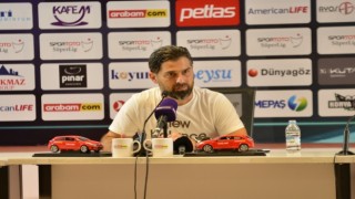 İlhan Palut: “Daha çok atak girişimi yapan ve topa sahip olan takım Konyaspordu”