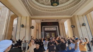 Ira'ta sokağa çıkma yasağı ilan edildi