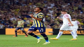 İrfan Can Kahveci yıldızlaştı