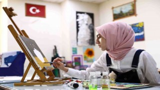 İşitme Engelli Emine, Engelliler Sarayında hayallerine kavuştu