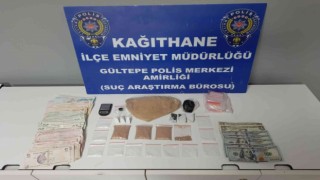 İstanbulda “Kara Murat” lakaplı torbacıya operasyon: Telefon kutusundan uyuşturucu çıktı