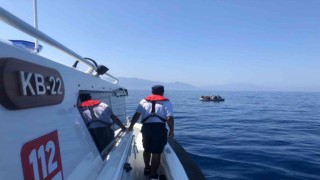 İzmir açıklarında düzensiz göçmen hareketliliği