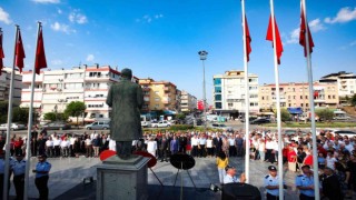 İzmirin ilçelerinde 30 Ağustos coşkusu