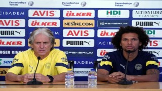 Jorge Jesus: Gruplara kalmayı garantilemek istiyoruz