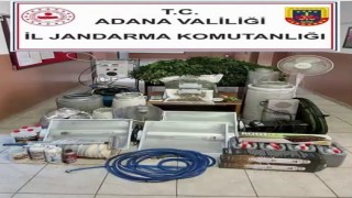 Kaçak elektrikle uyuşturucu yetiştiren 2 kişi gözaltına alındı