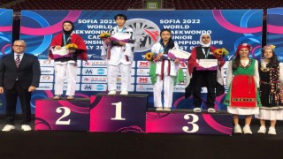 Kağıtsporlu Esila dünya ikincisi oldu