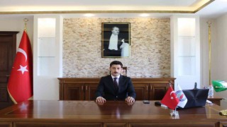 Kale Kaymakamı Aksoy yeni görevine başladı