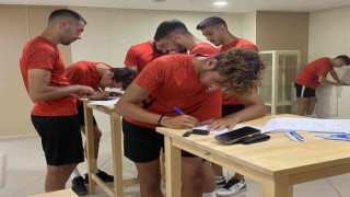 Kartallı futbolculardan Kan ve Kök Hücre Bağışı seferberliği