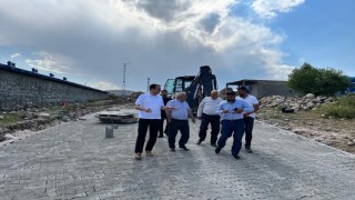 Kaymakam Karakaş köylerde incelemelerde bulundu