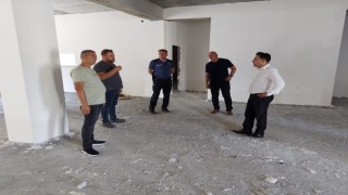 Kaymakam Kaykaç, yapımı devam eden Cemevini yerinde inceledi