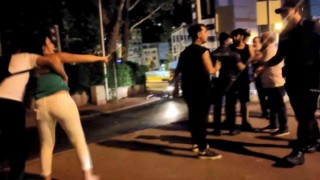 Kazaya karışan ehliyetsiz sürücü sinir krizi geçirince ortalık karıştı