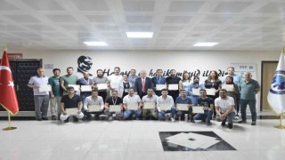 KMÜde enerji yöneticisi eğitimlerine katılan ilk kursiyerler sertifikalarını aldı