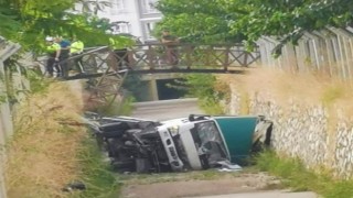 Kontrolden çıkan dondurmacı boş kanala kanala uçtu