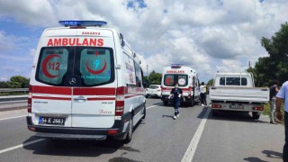 Kontrolden çıkan otomobil tarlaya uçtu: 1i çocuk 3 yaralı