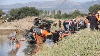 Konyada gölete düşen iş makinesinin operatörü hayatını kaybetti