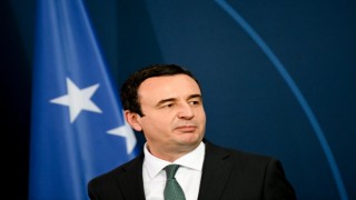 Kosova Başbakanı Kurti: Belgradın saldırgan politikalarının Kosovaya yönelik bir saldırıya dönüşebileceğini göz ardı etmemeliyiz”