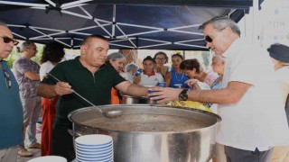 Kuşadası Belediyesinden 6 bin kişilik aşure hayrı