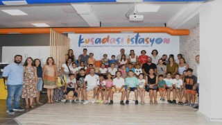 Kuşadası İstasyon Topluluk Merkezinde miniklerin satranç heyecanı