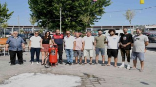 Kuşadası Nazilli Halk Pazarında yangın söndürme eğitimi verildi