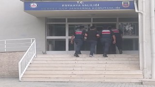 Kütahyada 18 ayrı suçtan yakalama kaydı bulunan şahıs yakalandı