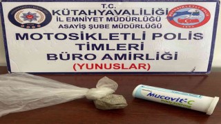 Kütahyada bir şahsın üzerinde bonzai maddesi ele geçirildi