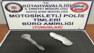 Kütahyada bir şahsın üzerinde uyuşturucu bulundu