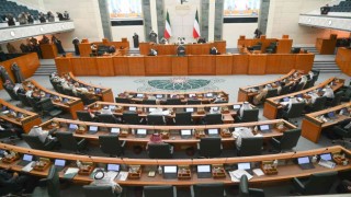 Kuveytte parlamento resmen feshedildi