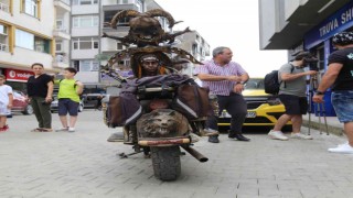 MadMax filminden esinlendi, kendi motosikletini yaptı
