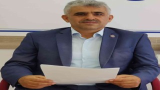 Memur-Sen Niğde İl Temsilcisi: Orhan: Öğretmenlik kariyer basamakları siyasi polemik konusuna dönüştürülmemeli