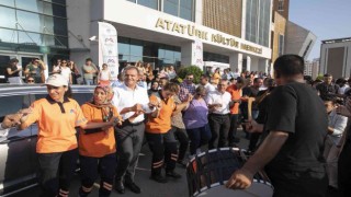 Mersin Büyükşehir Belediyesinde toplu sözleşme sevinci