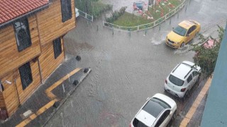 Meteoroloji sarı kodla uyarmıştı: Tekirdağda gökyüzünden adeta su boşaldı