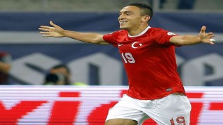 Mevlüt Erdinç futbola veda etti