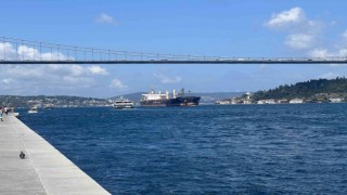 Mısır yüklü “Rojen” isimli tahıl gemisi İstanbul Boğazından geçti