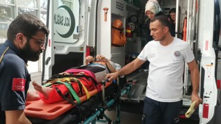 Motosiklet ile bisiklet çarpıştı: 1 yaralı