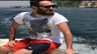 Motosikletiyle girdiği virajı alamayınca hayatını kaybetti