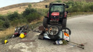 Motosikletle traktör çarpıştı: 1 yaralı