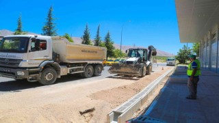 Niğde Belediyesi su ve kanalizasyon çalışmalarını sürdürüyor