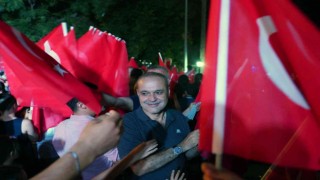 Ortacada zafer coşkusu gece de devam etti