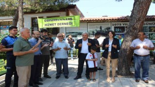 Osmanelililere Hizmet Derneğinin geleneksel aşure dağıtımı