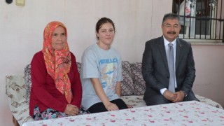 Osmaniye Valisi Erdinç Yılmaz ev ziyaretlerini sürdürüyor