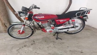 Park halindeki motosiklet çalındı