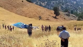 Patoz makinasına düşen çifti hayatını kaybetti