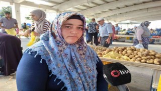 Pazarda patates satarak kazandığı 300 bin TLlik altınlarını çaldılar