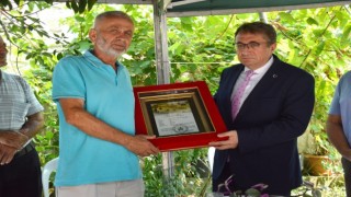 Pençe-Kilit şehidi Civelekin şehadet belgesi ailesine teslim edildi