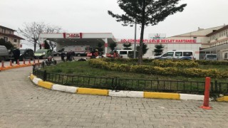 Pompalı tüfekle kendini vurdu, parmakları koptu