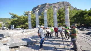 Priene 2022 çalışmaları Uluslararası Yaz Okulu ve Sempozyum ile başladı