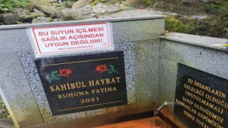 Rizede zehirli çıkan ılıca suyuna asılan uyarı yazısı kimliği belirsiz kişilerce söküldü